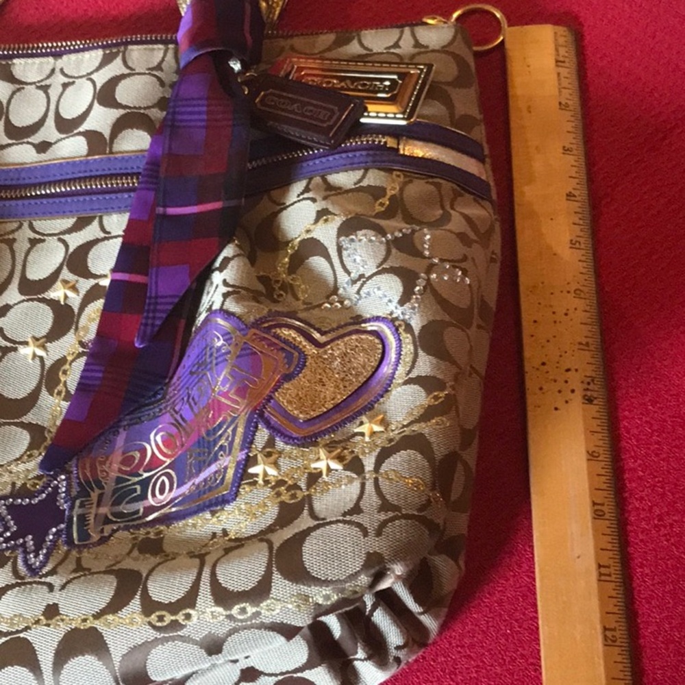 Poppy Coach fun tote bag, purse, handbag, shoulder bag. - Picture 14 of 14